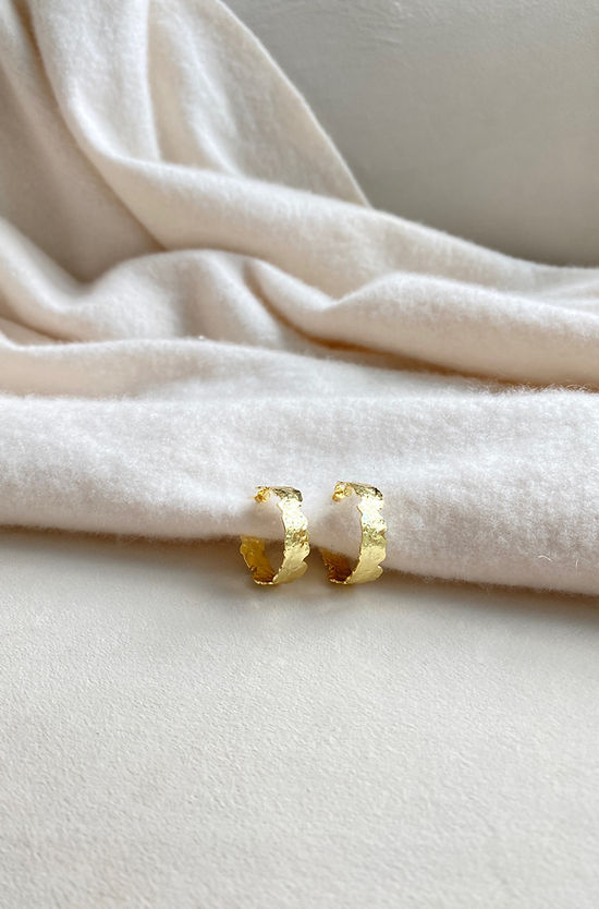 Easton Elle | Plated Hoop Studs - Small