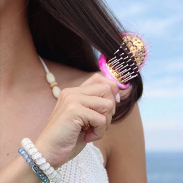 Teleties | Mini Vented Brush | Pinch Me!