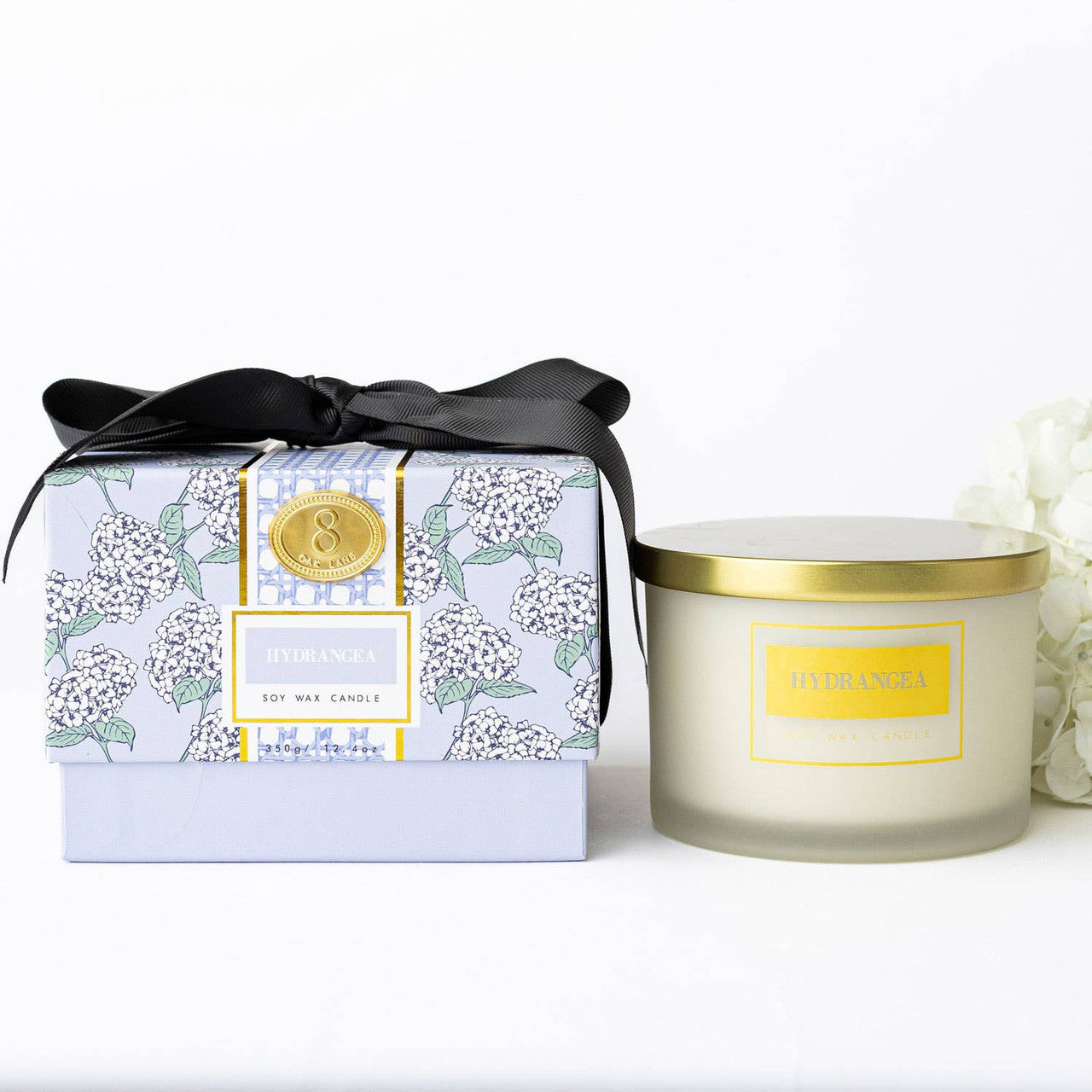 8 Oak Lane | Hydrangea 3-Wick Boxed Soy Wax Candle