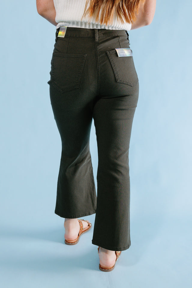 YMI | Hyperstretch Crop Kick Flare Pant