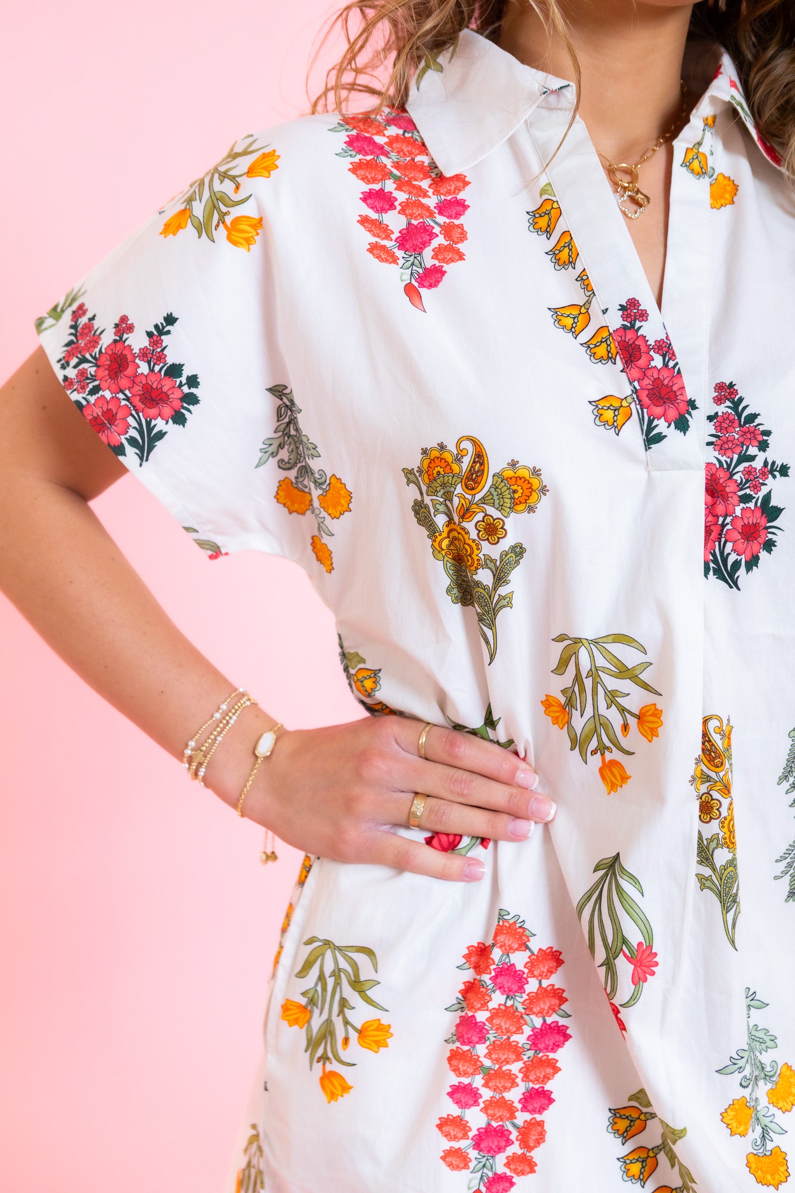 Short Sleeve Floral V-Neck Dress
