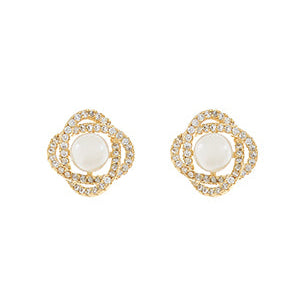 Madison's Exclusive | Pearl Radiance Stud Earrings