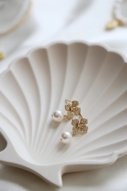 Katie Waltman | FLORA PEARL STUDS