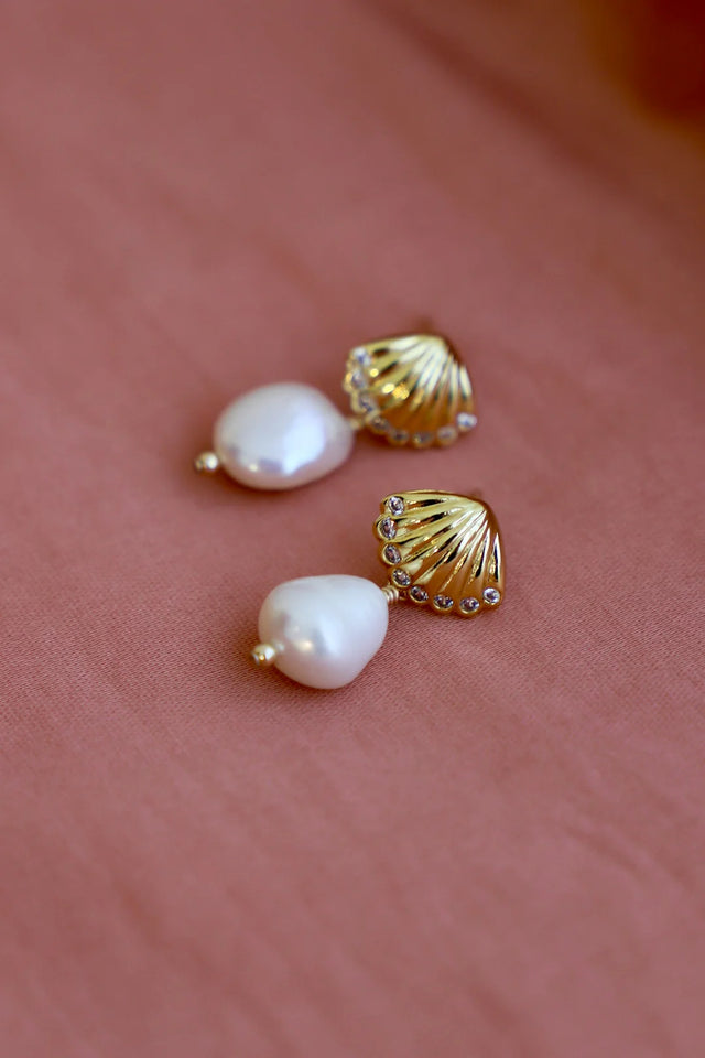 Katie Waltman | SEASIDE SHELL PEARL STUDS