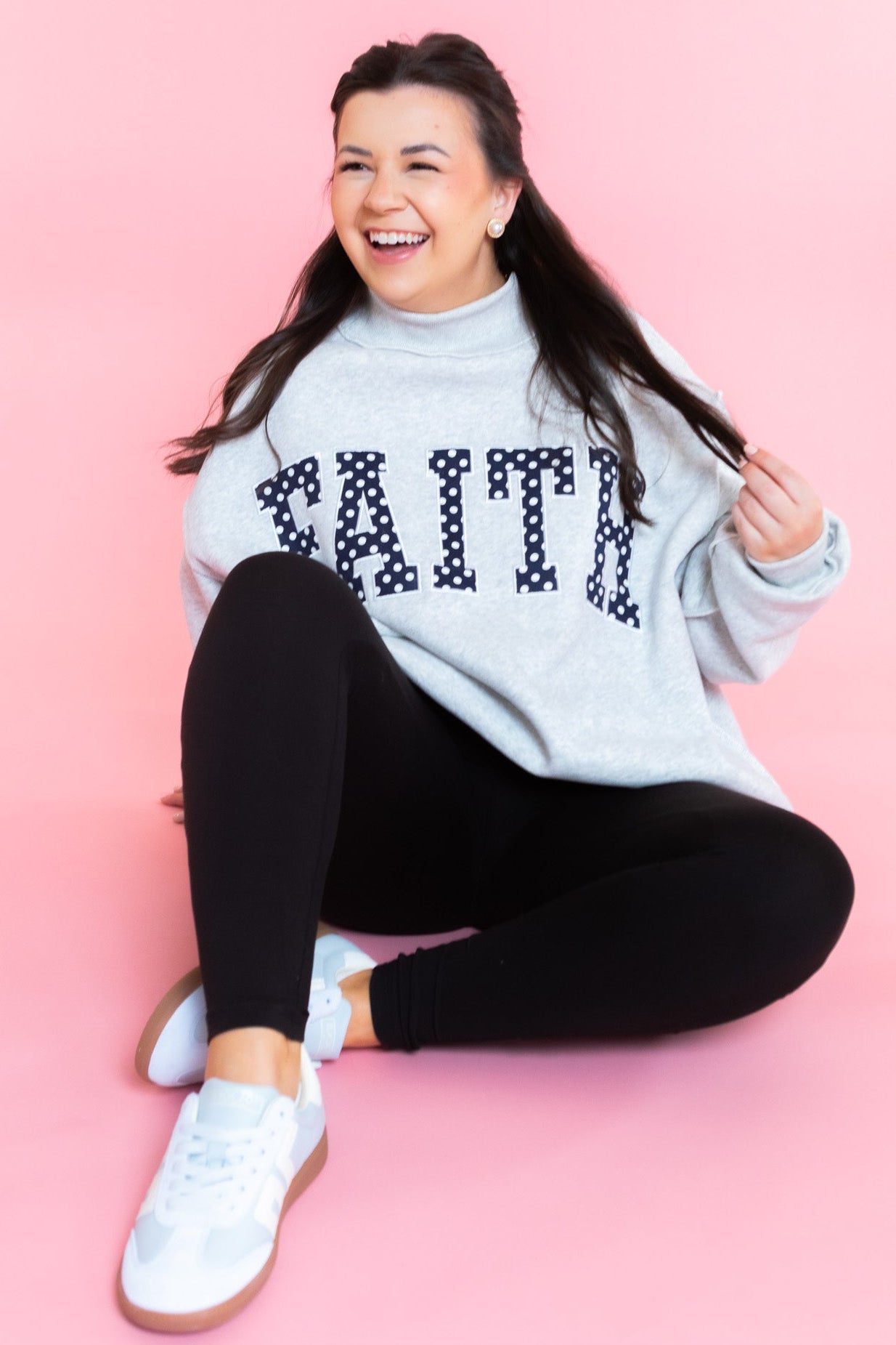 Faith & Cozy Graphic Sweatshirt
