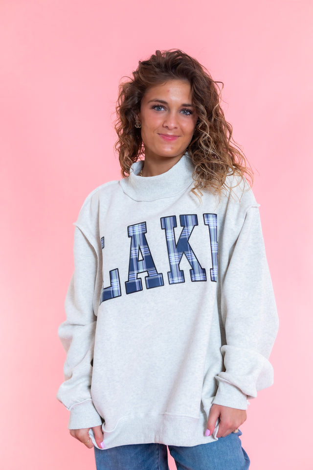 Lake & Mountain Reversible Mockneck Sweatshirt