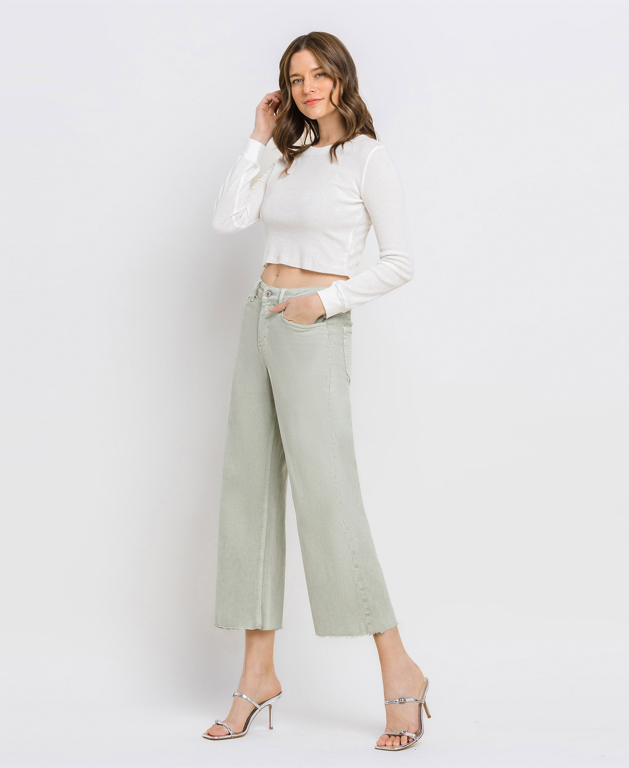 Vervet | High Rise Crop Wide Leg Jeans
