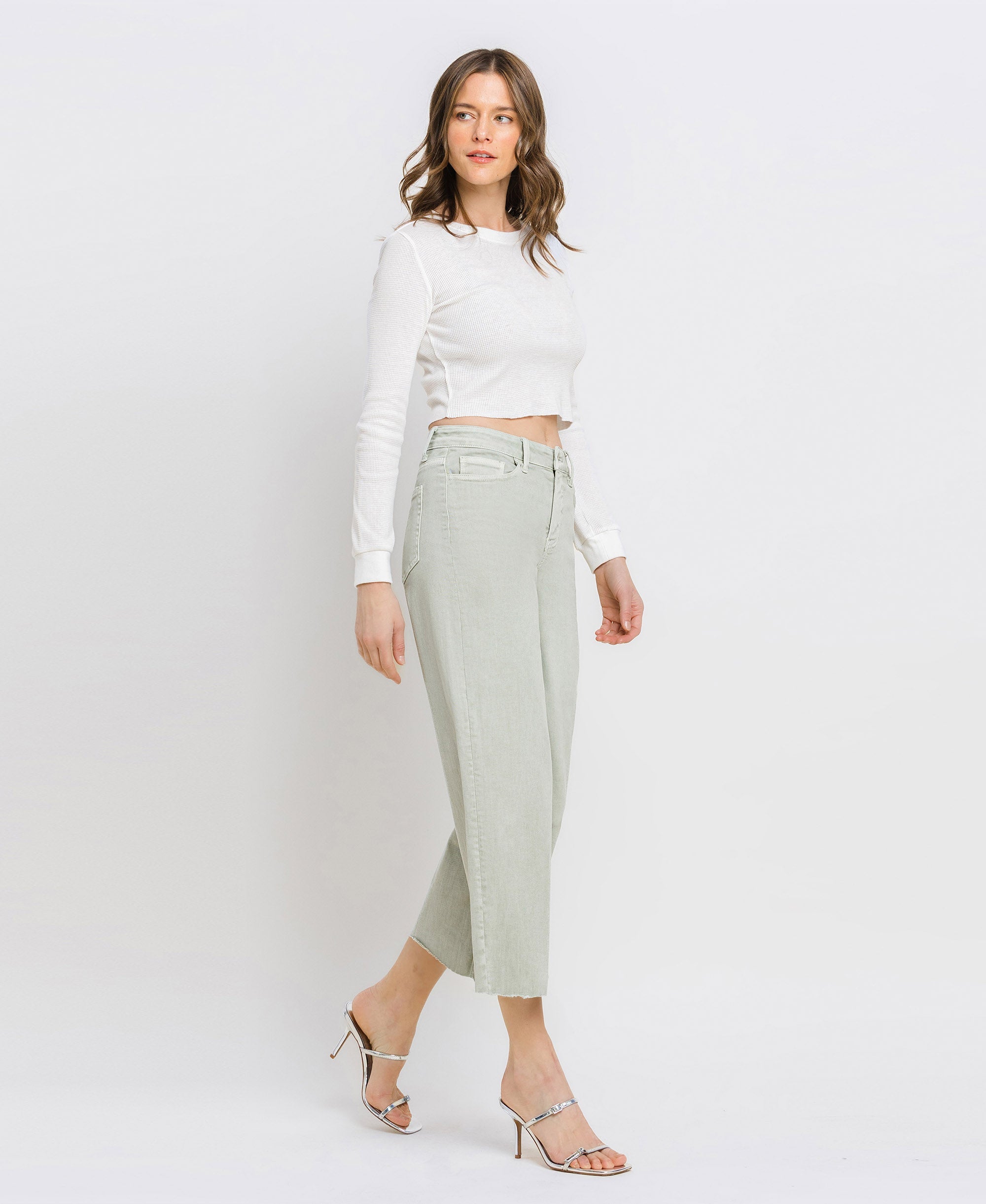 Vervet | High Rise Crop Wide Leg Jeans