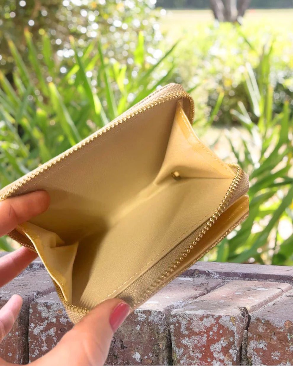 Caroline Hill | Nadine Zippered Wallet