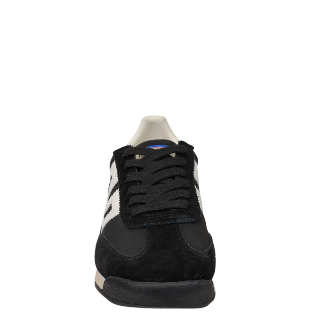 Back70 | Barkley Jogger in Black Sneaker