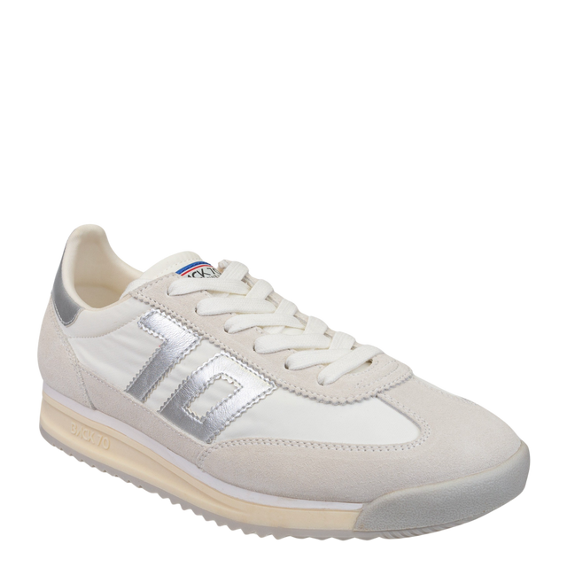 Back70 | Barkley Jogger in Metallic Silver Sneakers