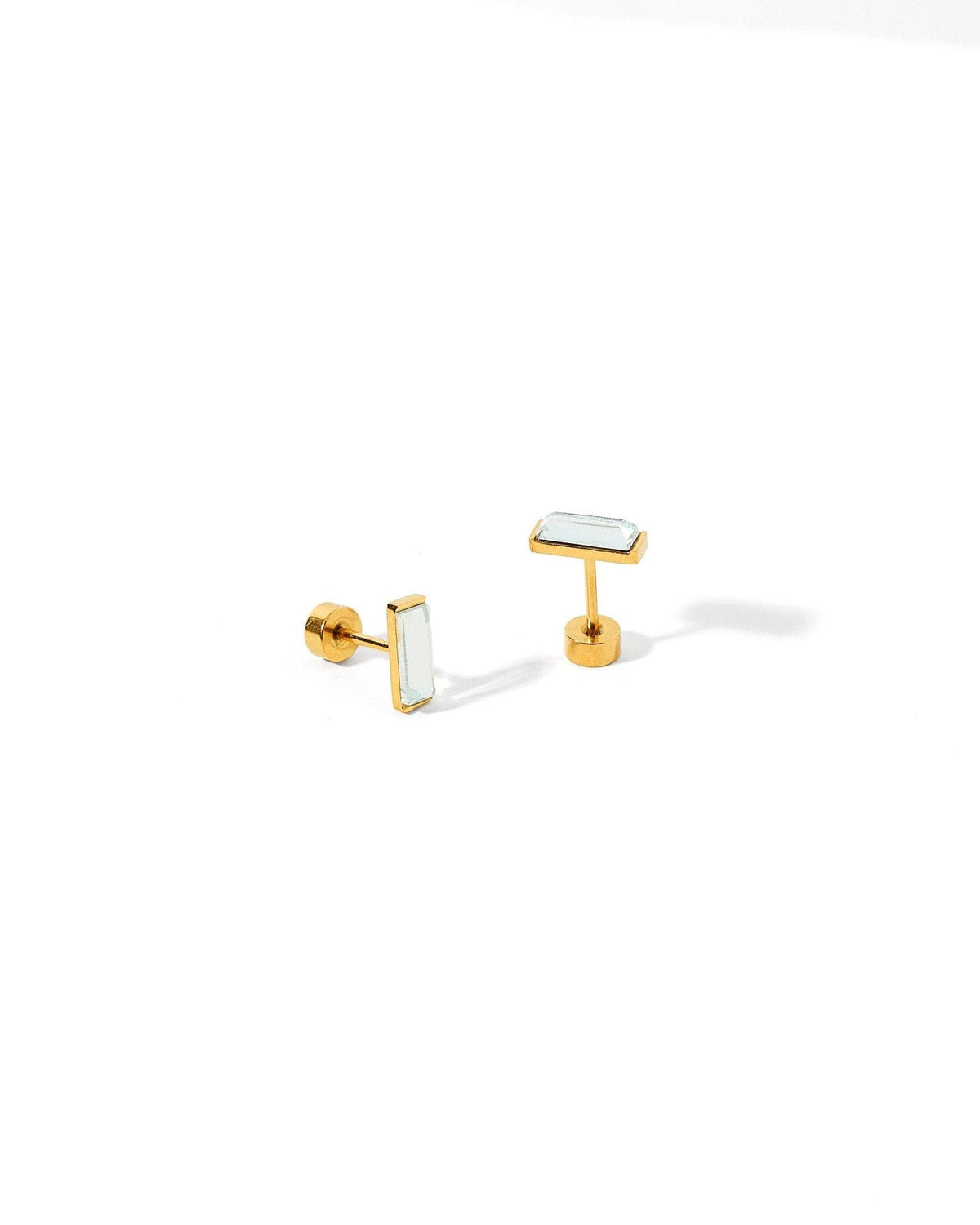 LINNY CO | Screwback Stud Earrings - Amber