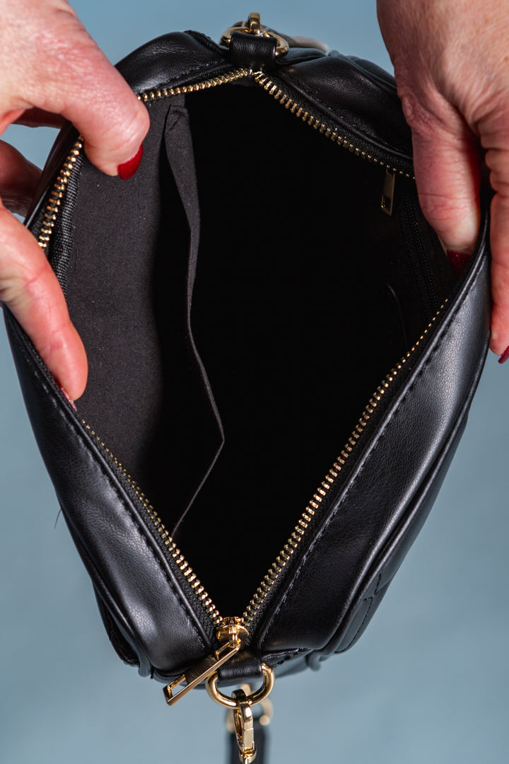 Caroline Hill | Fiona Crossbody - Black Quilted LD