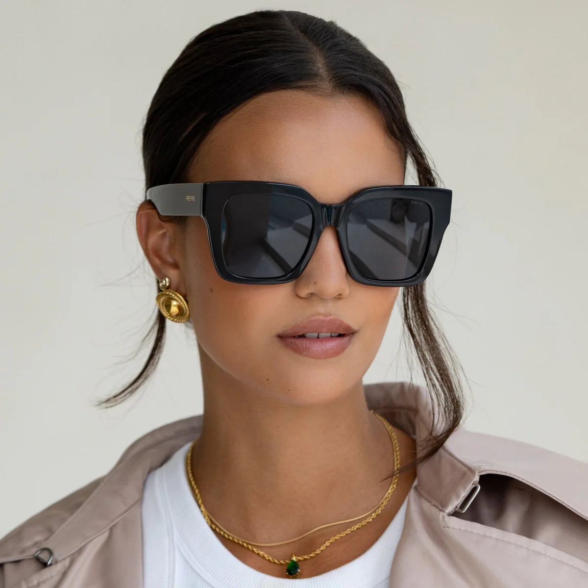 Freyrs | Bon Chic Oversized Square Sunglasses - Black