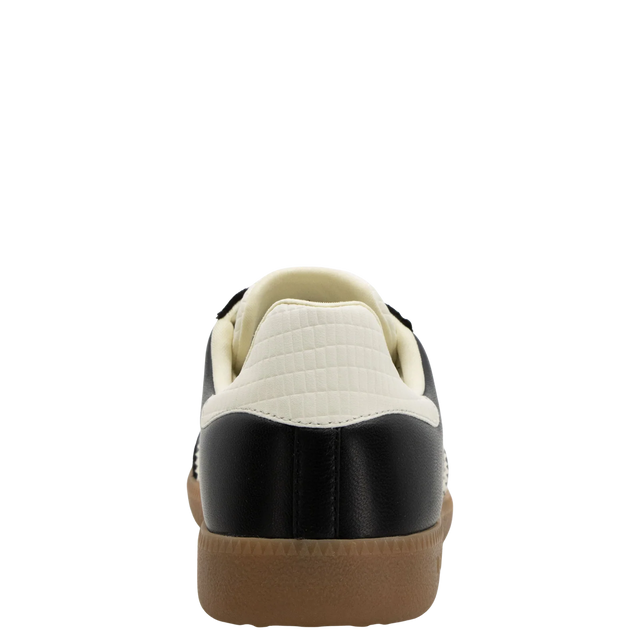 Back 70 | Cloud NC in Black Milk Sneaker