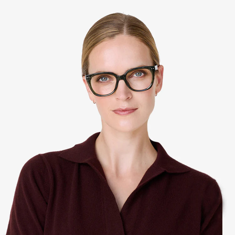 Look Optic | Evita Readers