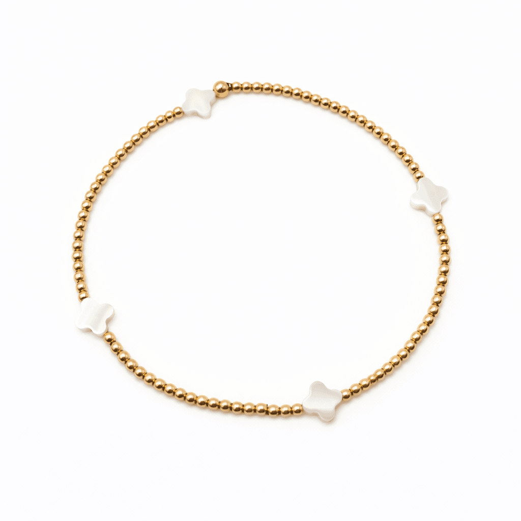 The Lucky Clover Bracelet in White Mother of Pearl: 6.5 inches