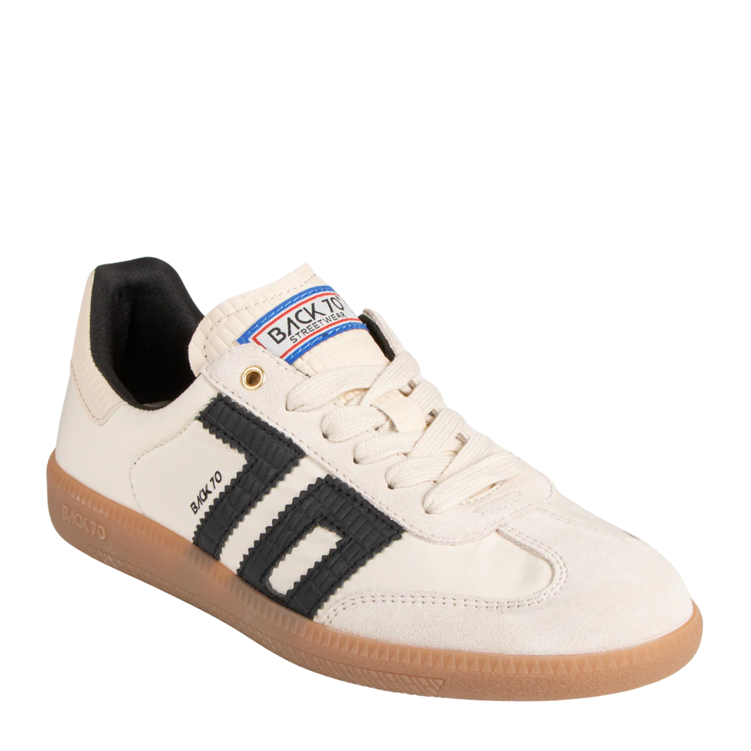 Back 70 | GHOST 2513 in BEIGE BLACK Sneakers