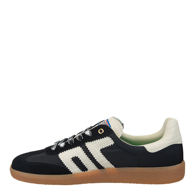 Back70 | Ghost Sneakers - Black