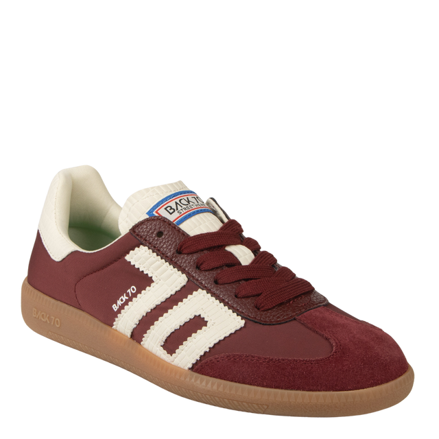 Back70 | Ghost in Wine Milk Sneaker