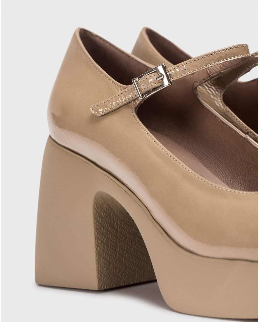 Wonders | LADY 40 Mary Janes