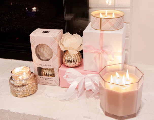 Sweet Grace | 3-Wick Tin Candle