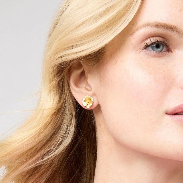 Julie Vos | Bloom Stud