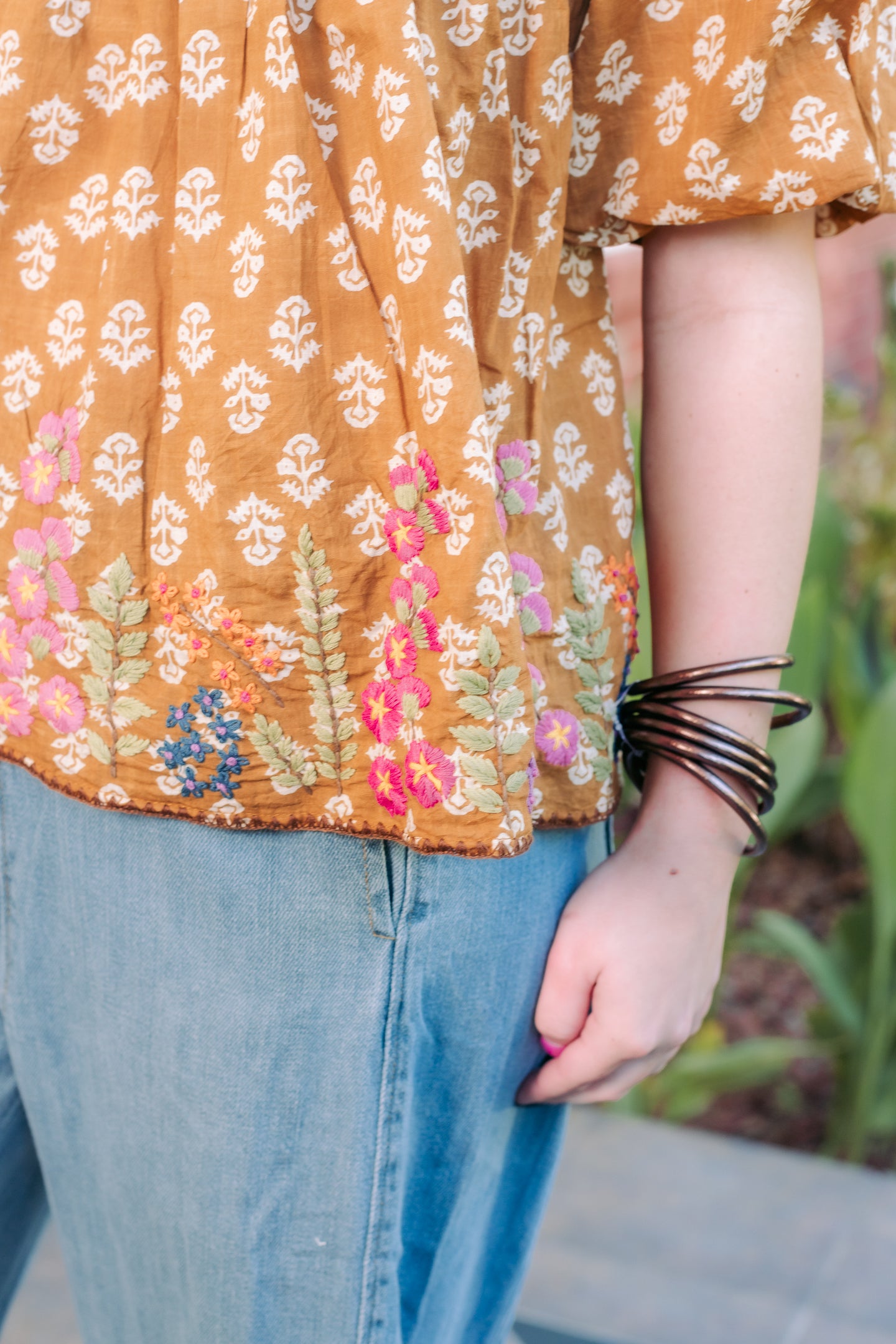 Ivy Jane | Gardens of Flowers Top