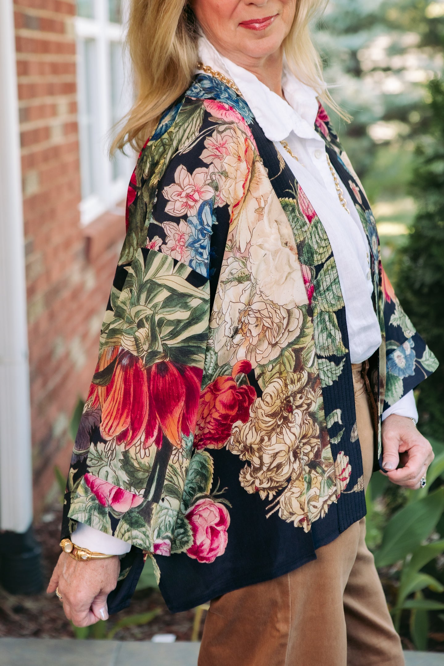 Primula Print Black Short Kimono