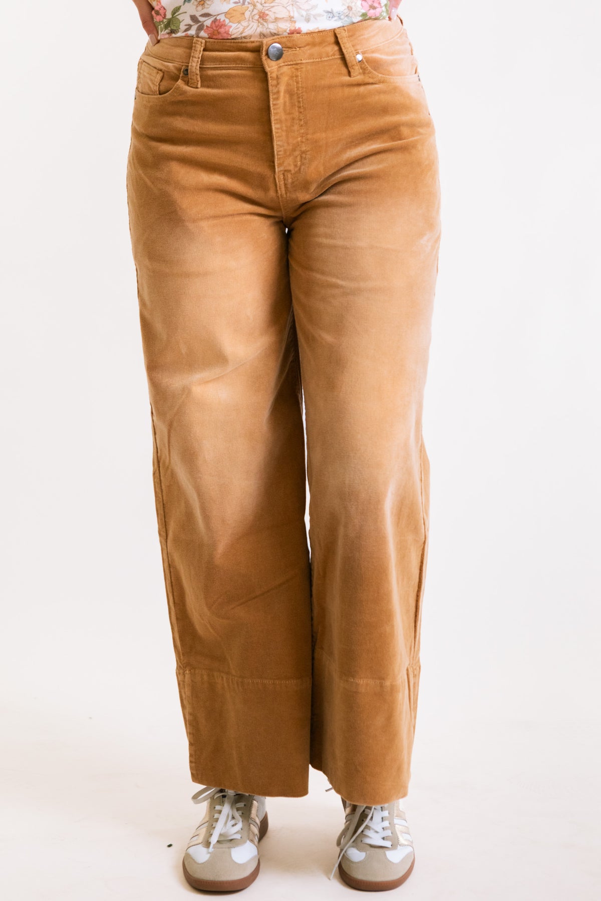 The Willa Stretch Corduroy Pants