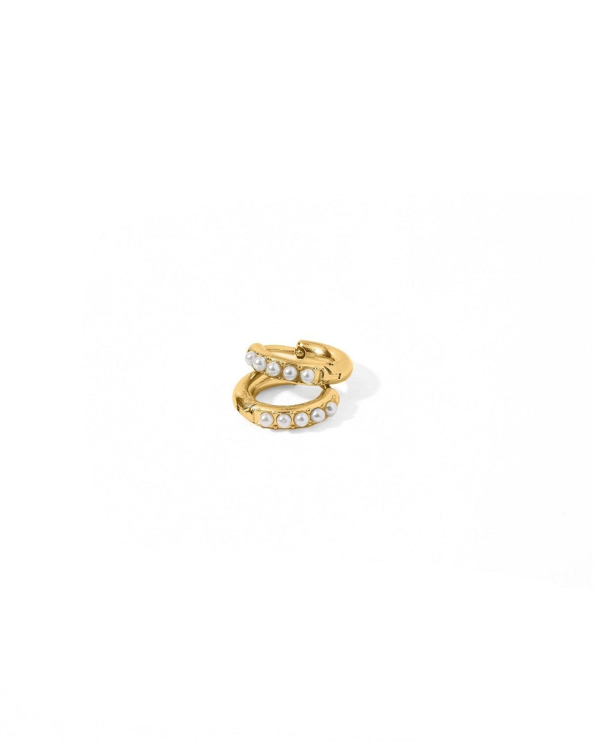 LINNY CO | Huggie Earrings - Scarlett Hoop Gold 8mm Pearl