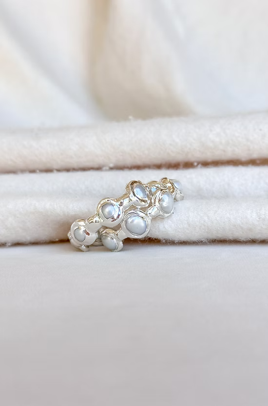 Easton Elle | Paradise Hoops - Silver