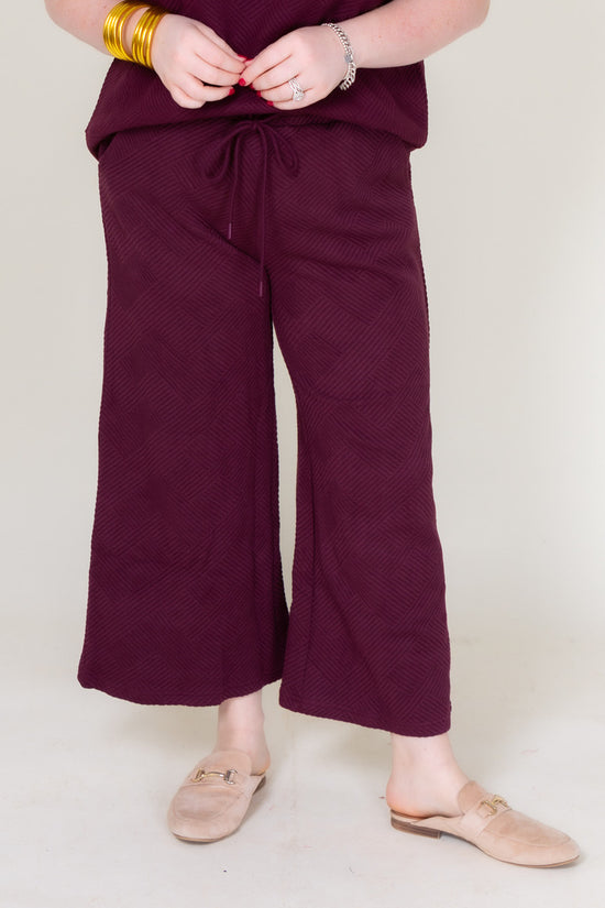 Textured Cropped Pants (Final Sale)