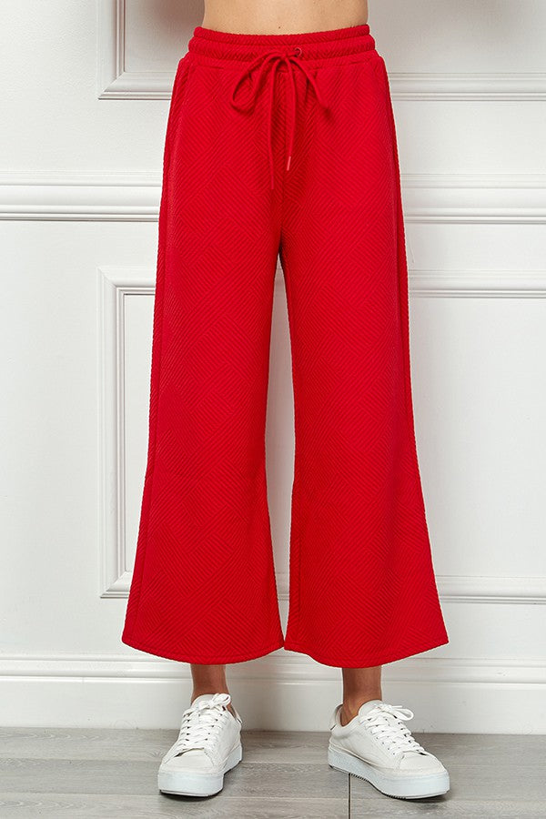 Textured Cropped Pants