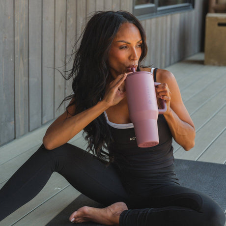 HydroJug | Canyon Rose HydroJug 40 oz Traveler Tumbler