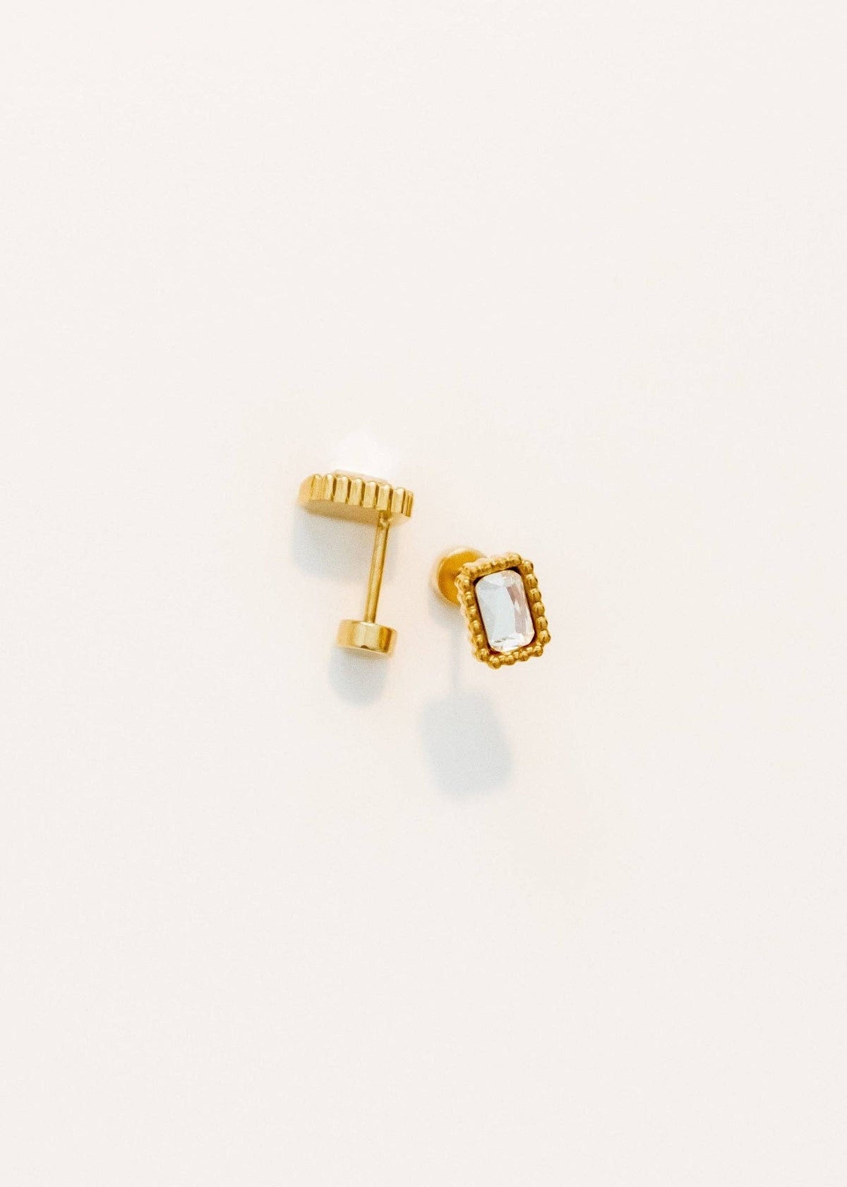 LINNY CO | Screwback Stud Earrings - Madison