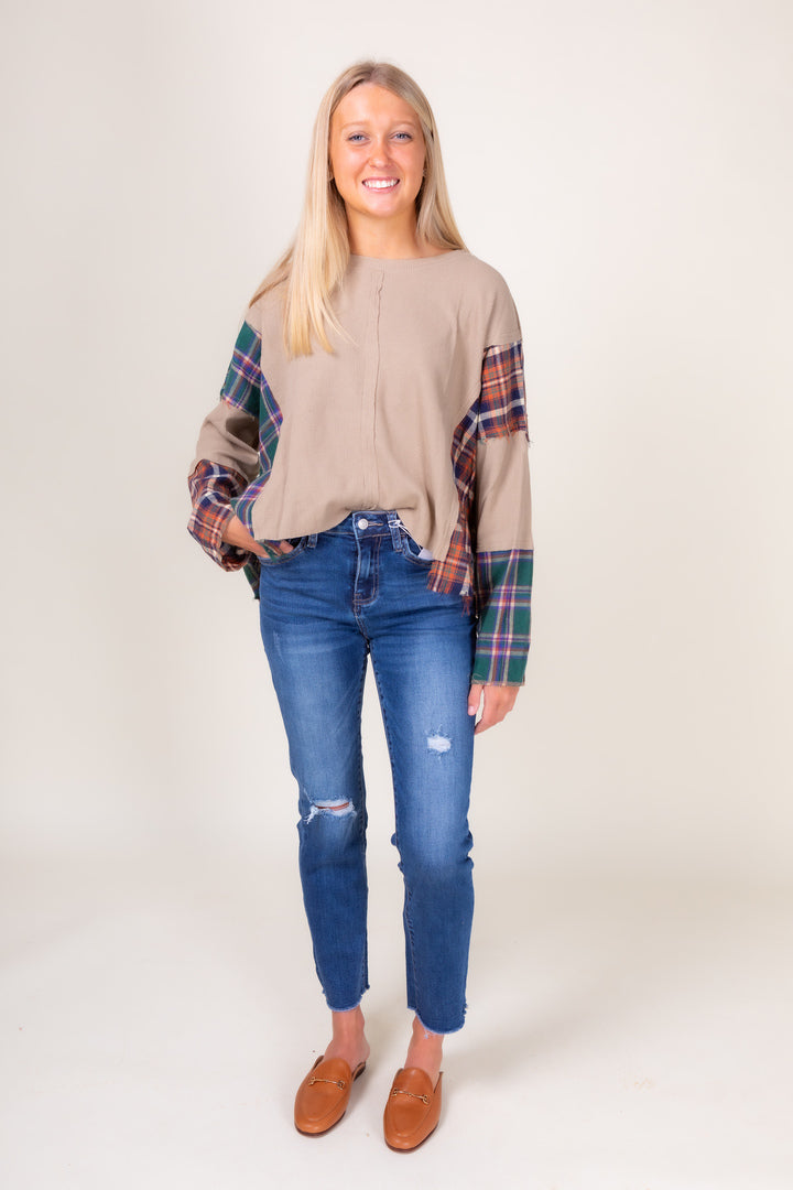 Mid Rise Relaxed Crop Straight Jeans (FINAL SALE)