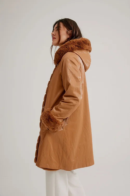 Load image into Gallery viewer, Nikki Jones Hooded Reversible Faux Fur Jacket
