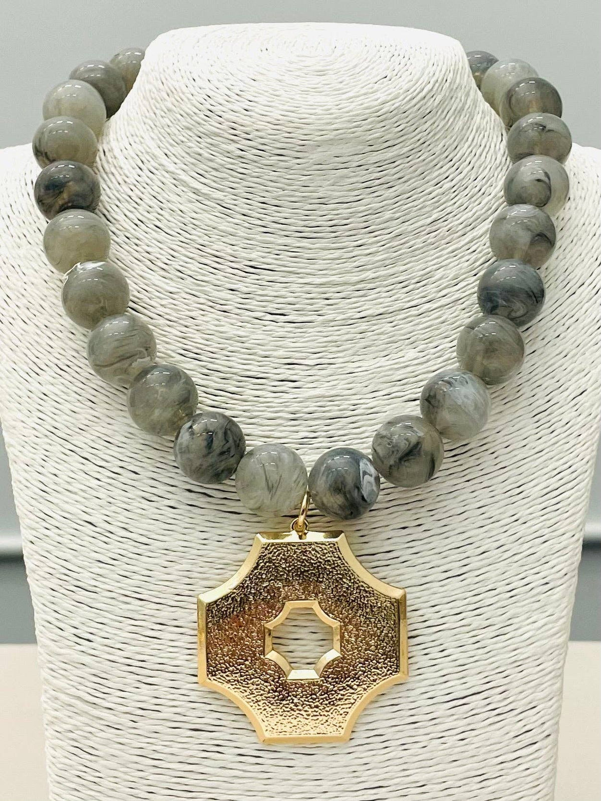 Two Forty Two | CHIC | Pendant on Beaded Necklace - Marbled Gray
