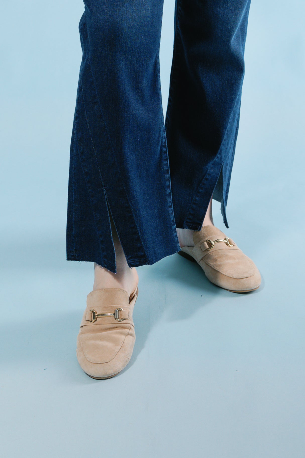 Liverpool | Gia Glider® Crop Flare Twisted Seam Jeans