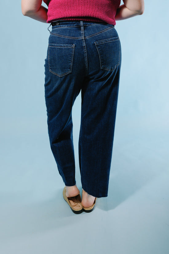 Stride Hi-Rise Jeans With Cut Hem