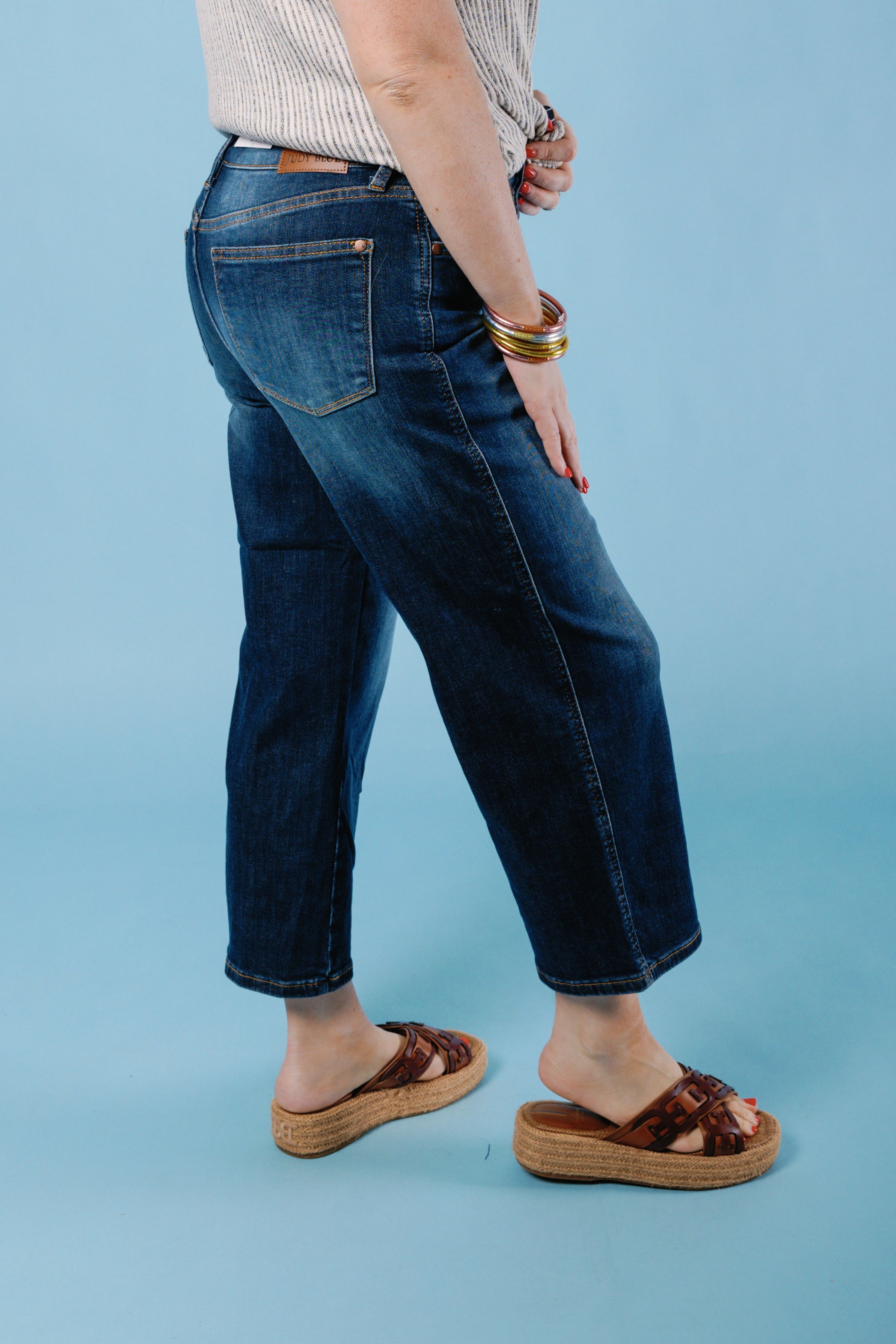 Judy Blue | Mid Rise Tummy Control Wide Leg Jeans