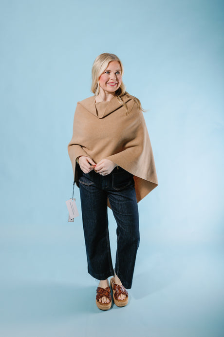 Henriette Steffensen | Poncho
