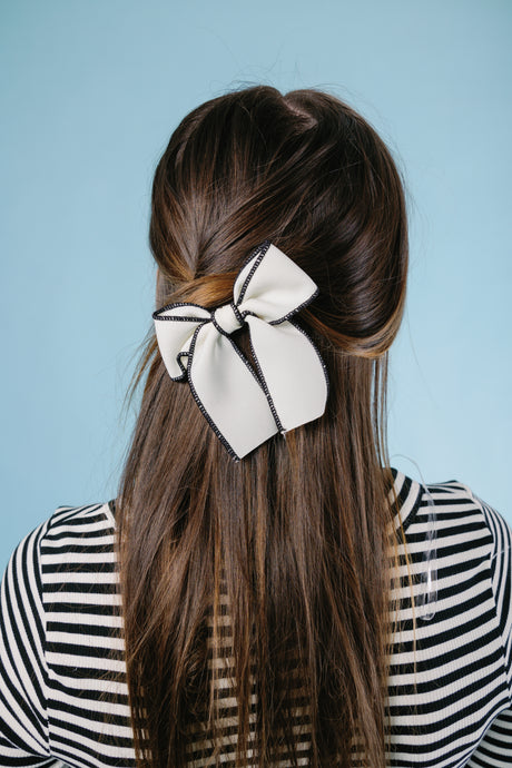 Small Bow Hair Clip