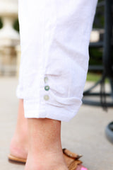 Linen Pleat Button Capri
