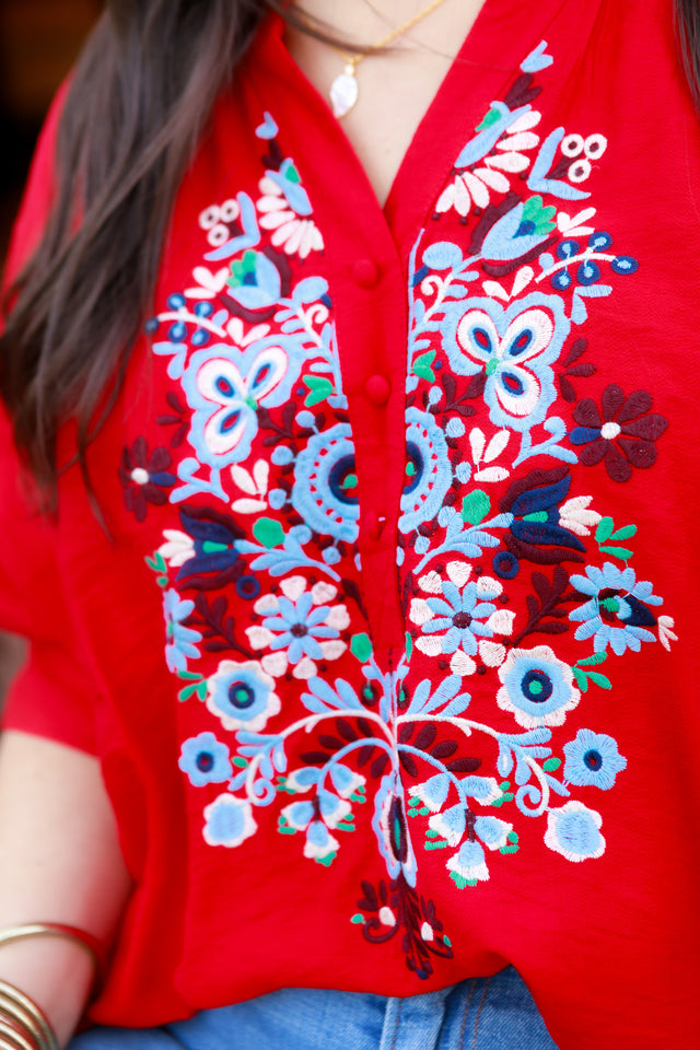 Embroidered Henly Top with Puff Sleeve