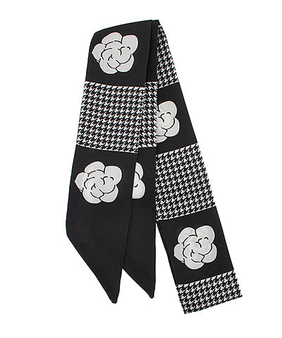 Madison's Exclusive | Flower Block Print Twill Scarf