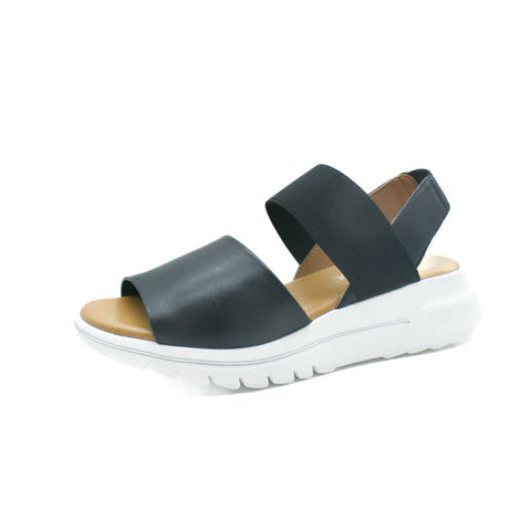 The Flexx Shoes | TUANA Sandal