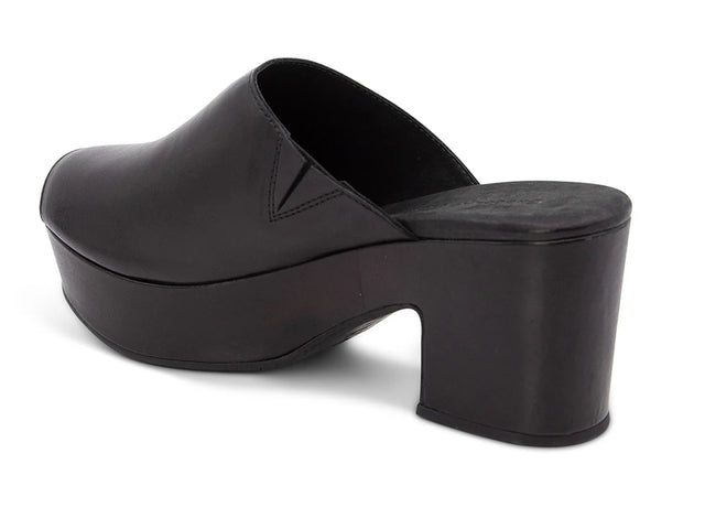 Chocolate Blu | Garnnet Platform Slides