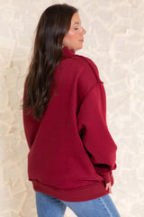Dilly Dally Mockneck Sweatshirt Burgundy